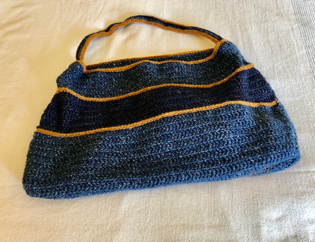 The Dallas tote is finished!